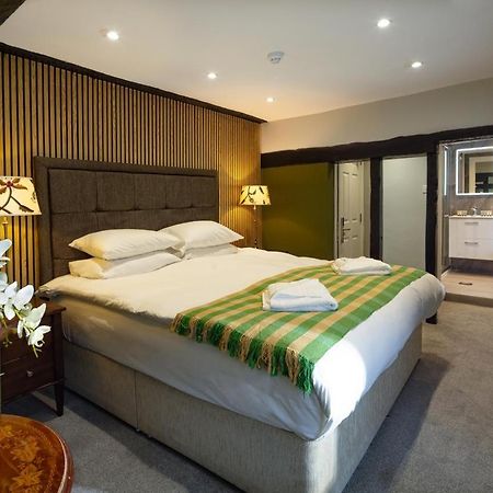 Whyte Harte Hotel Redhill  Dış mekan fotoğraf